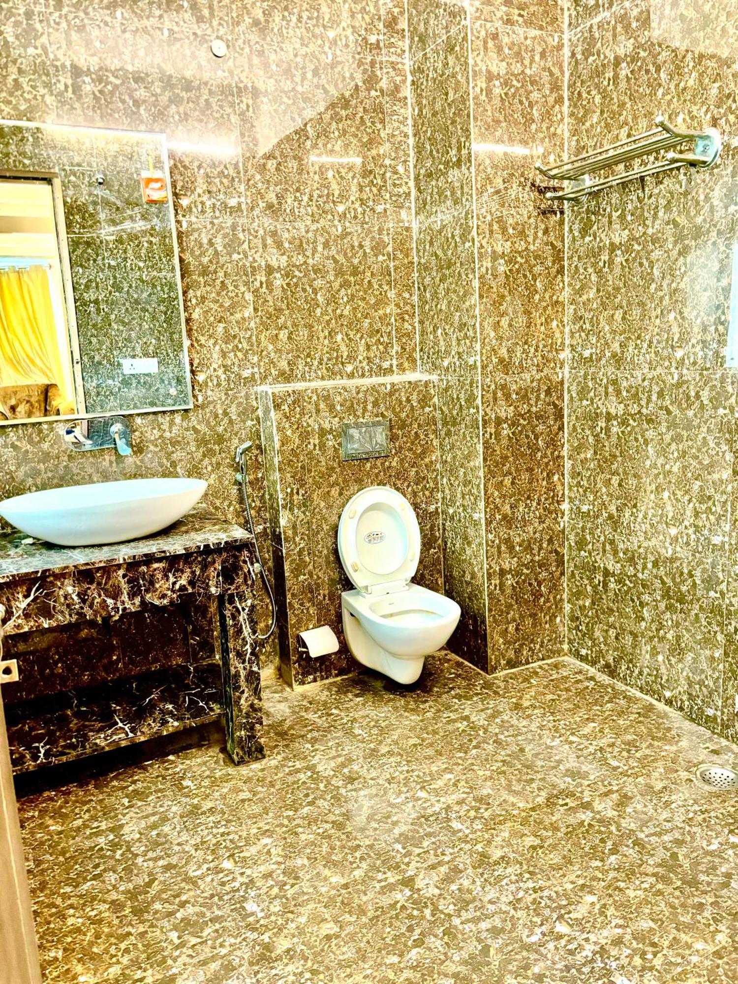Hotel Pushpanjali Νέο Δελχί Εξωτερικό φωτογραφία